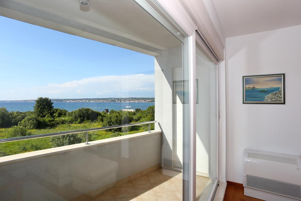 Apartment Puntamika Zadar Ngoại thất bức ảnh